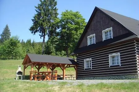 Beskydek Iii 招待所 3*